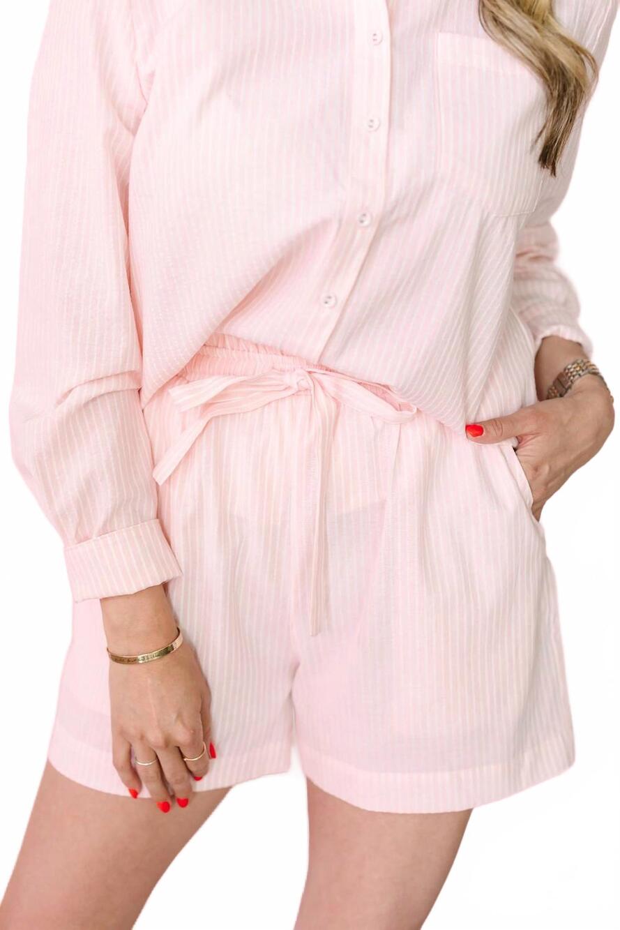 NEW ODDI striped pull-on shorts in pink